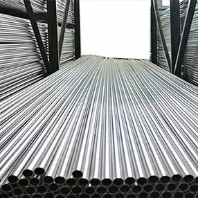 ASTM 240 316L Сварная труба из нержавеющей стали NO.4 8K Поверхность 6000 мм Длина