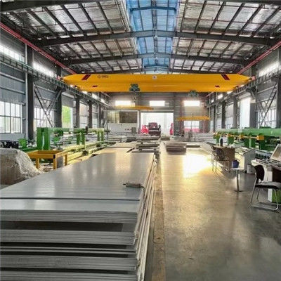 ASTM A790 2205 Плита из нержавеющей стали 1000-8000 мм Противодействие длине